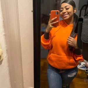 Meet your Posher, Tani